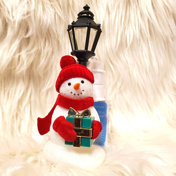 Snowman Buddy Nightlight Set - Picture 2 of 3